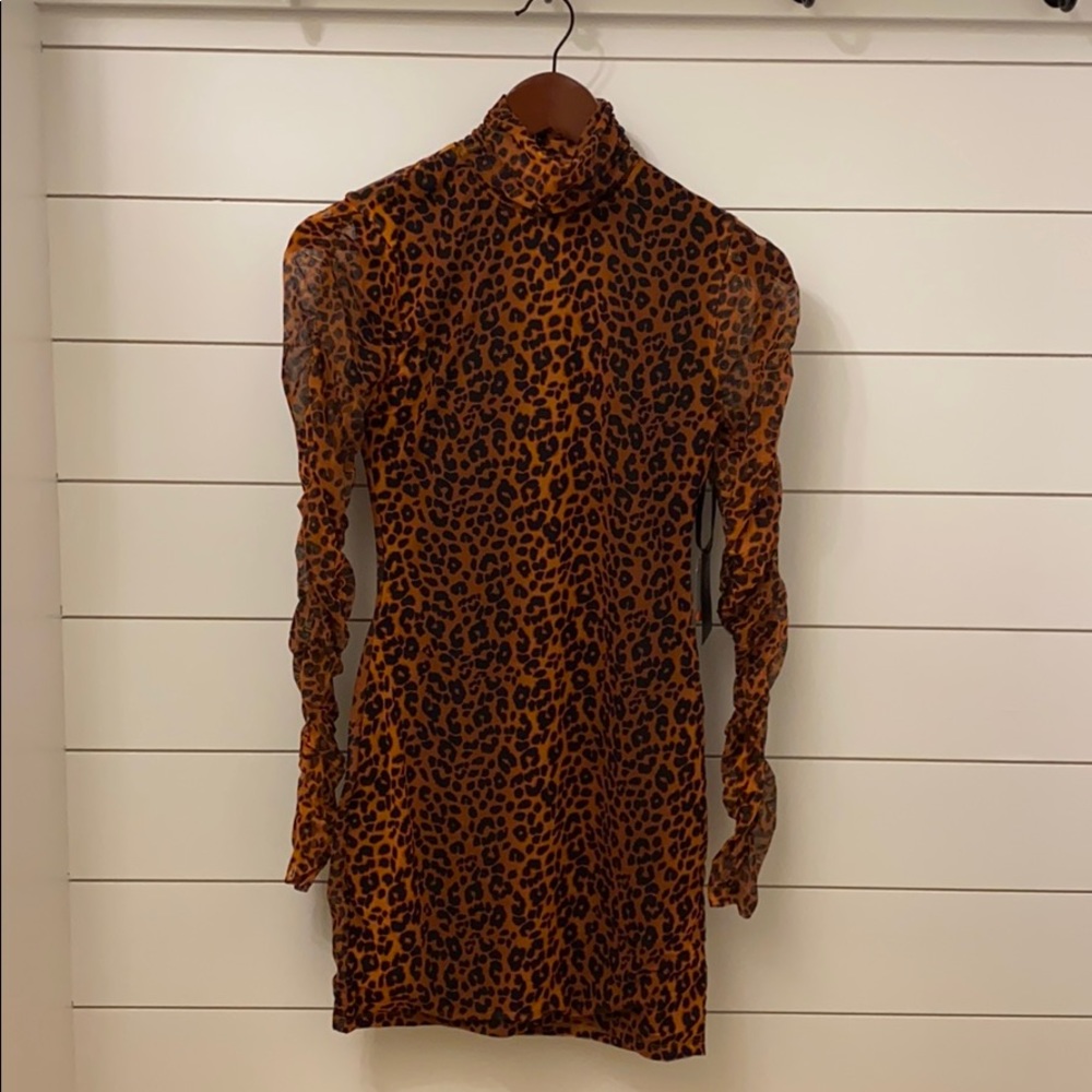 H:OURS ARNA MINI DRESS IN LEOPARD Revolve Sz: S - Picture 2 of 7